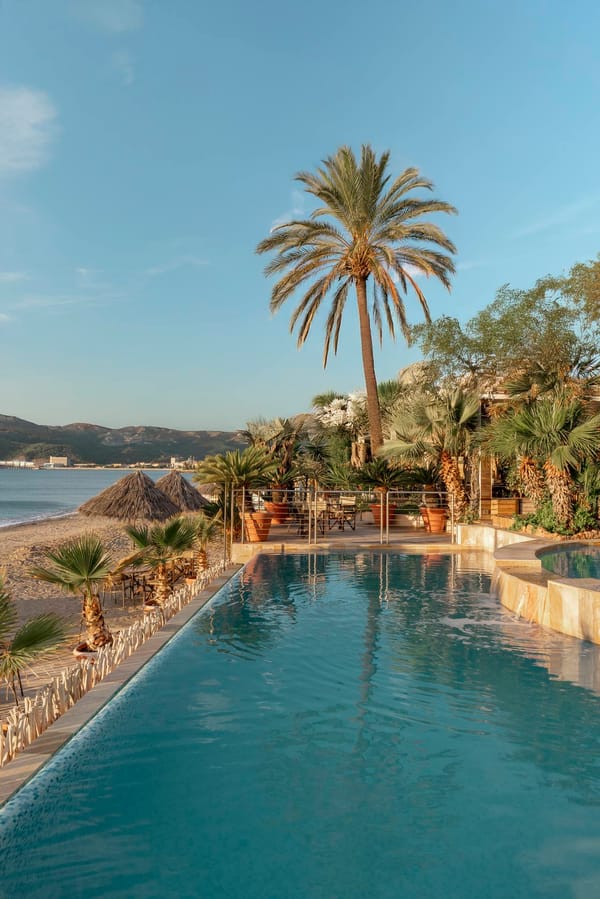 Piscina Mare Hotel Savona 03